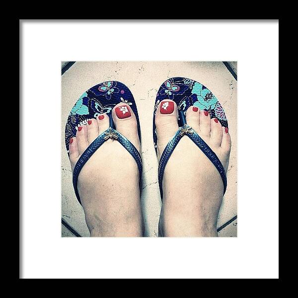 Framed Print featuring the photograph Floral Silbic Havaianas, Regalo Del Mio by Barbara Silbe