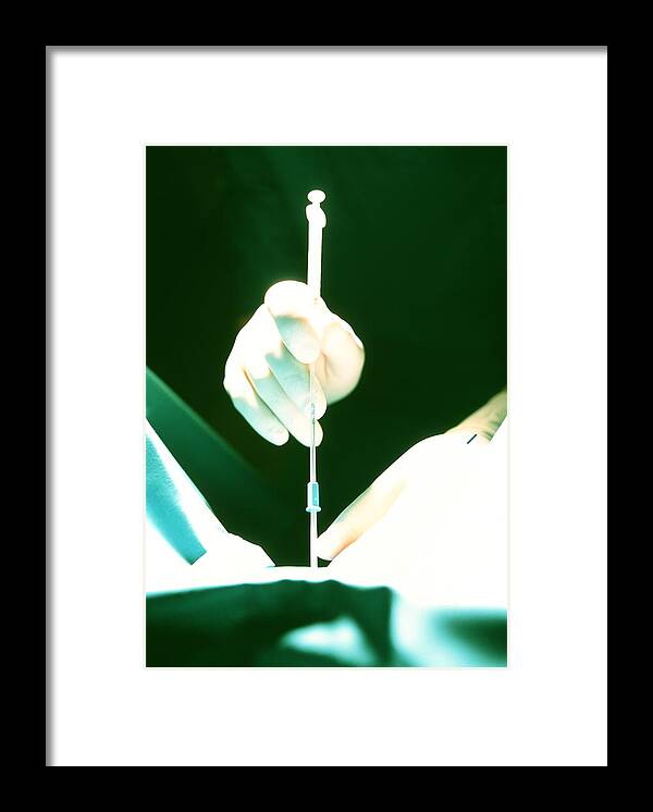 Infertile Framed Print featuring the photograph In Vitro Fertilization by Mauro Fermariello