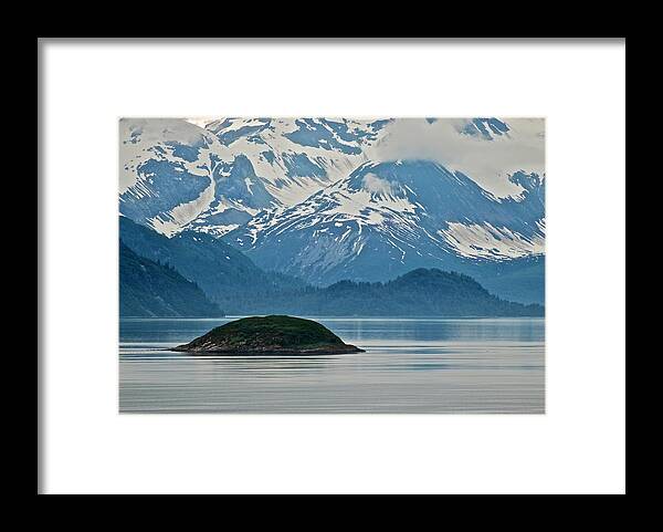 Islands Framed Print featuring the photograph Island Paridise by Eric Tressler