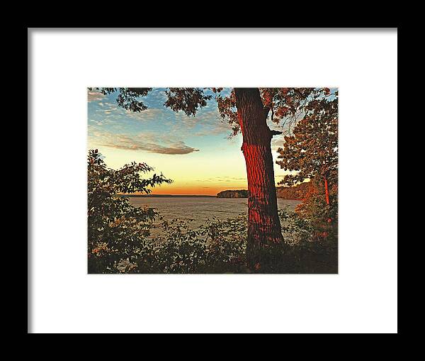 Lake Framed Print featuring the photograph Kentucky Lake Sunrise by William Fields