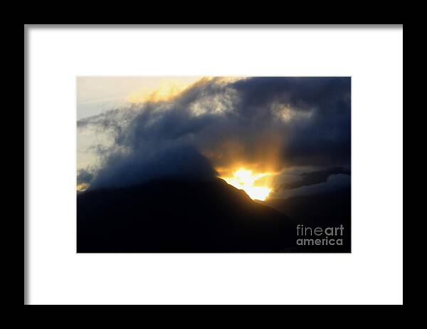 Landscape Framed Print featuring the photograph Maui Storm Closing In by Carol Komassa