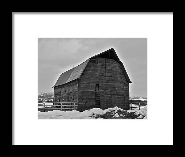 Barn Framed Print featuring the photograph Noble Barn by Eric Tressler