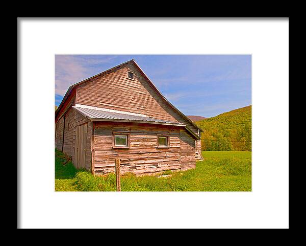 Landscape Framed Print featuring the photograph Old Barn in the Valley by Nancy De Flon