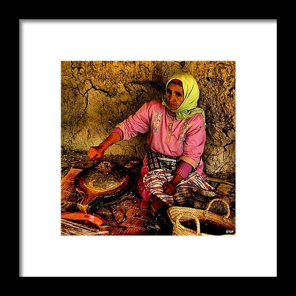 Berber Framed Print featuring the photograph Produzindo óleo De Argan #ourika by Gogliardo Maragno