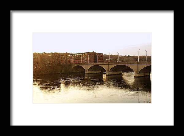 Water Framed Print featuring the photograph Scenic Derby by Margie Avellino