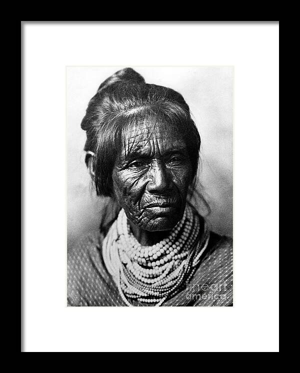 Seminole Indian Framed Print featuring the photograph Seminole Indian Of The Florida Everglades by Photo Researchers