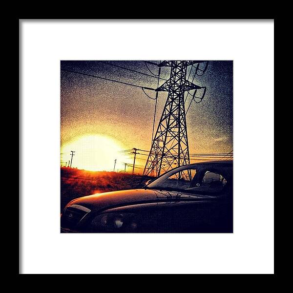 Simplyhdr Framed Print featuring the photograph Sun Chasing ~ Corron Xtrillion by Glen Campbell