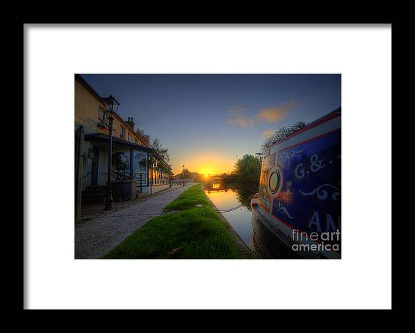  Yhun Suarez Framed Print featuring the photograph Sunrise At The Boat Inn by Yhun Suarez