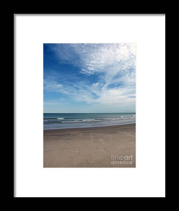 Landscape Framed Print featuring the photograph Whihala Beach 2 by Cedric Hampton