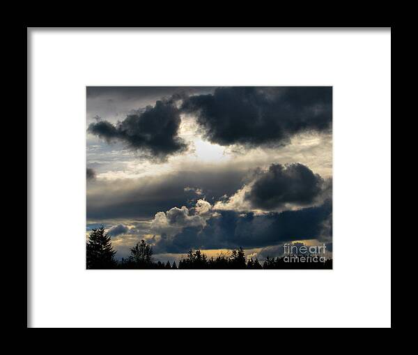 Winter Framed Print featuring the photograph Winter Approaching by Rory Siegel