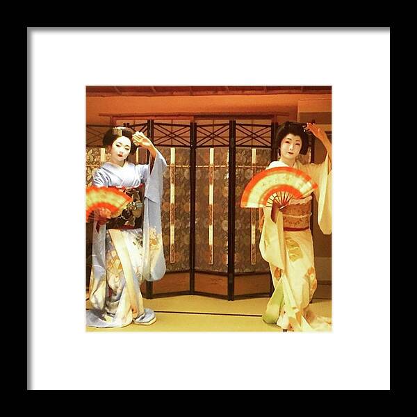 素敵すぎる Framed Print featuring the photograph #宮川町 #花街 #舞妓さん #1 by Nobu Saka