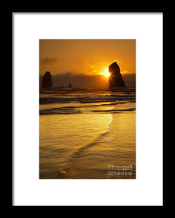 The Needles Framed Print featuring the photograph Eye of the Needle by Michael Dawson