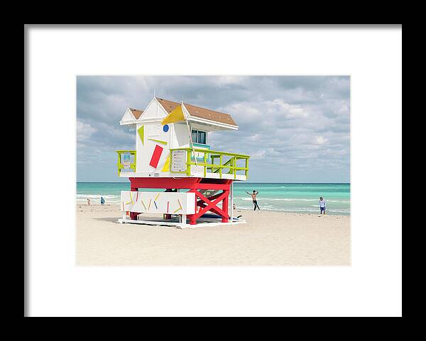 Ocean Framed Print featuring the photograph Shore Play #1 by Keith Armstrong