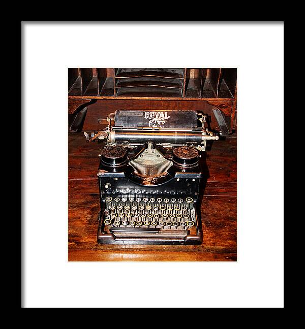 Desk Framed Print featuring the photograph Vintage Typewriter by Tom Conway