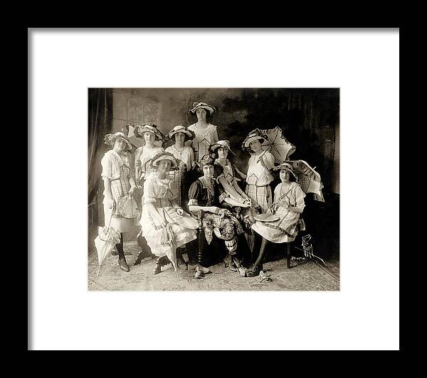 Vintage Fashion Framed Print featuring the photograph 1900 Fashionable Ladies by Historic Image