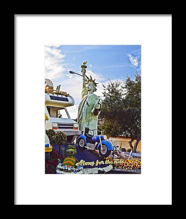 2016 Framed Print featuring the photograph 2016Rose Parade RP008 by Howard Stapleton
