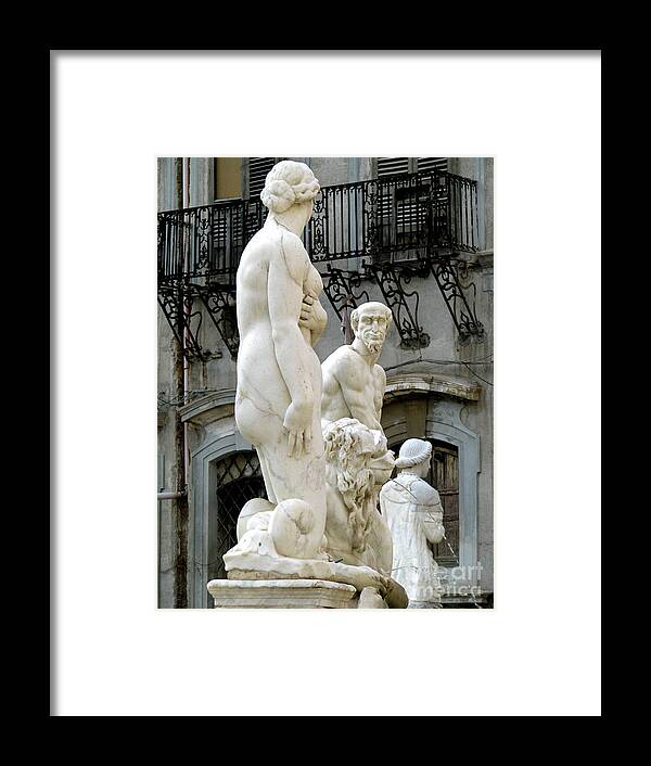 Erik Framed Print featuring the photograph Palermo Fountain #3 by Erik Falkensteen