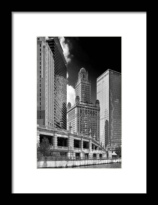 Chicago Framed Print featuring the photograph 35 East Wacker Chicago - Jewelers Building by Alexandra Till