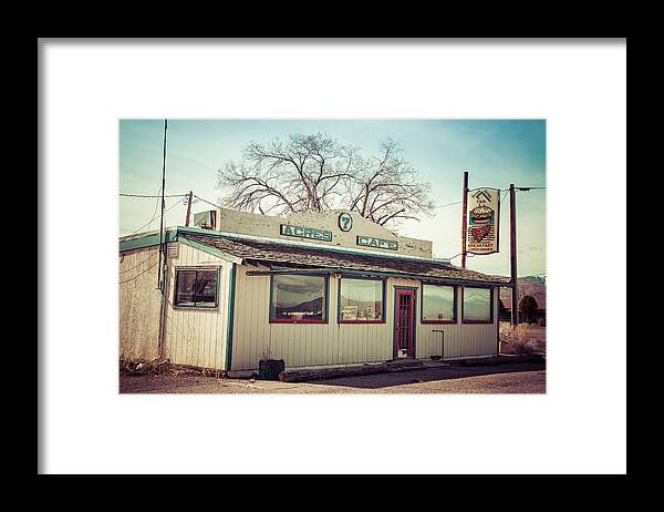 2016 Framed Print featuring the photograph 7 Acres Cafe by Jan Davies
