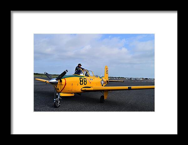 88 Navy Fly In Framed Print featuring the photograph 88 Navy Fly In by Warren Thompson