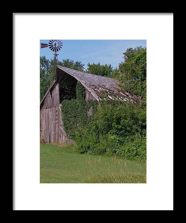 Barn Framed Print featuring the photograph A Has Been by Carol Allen Anfinsen