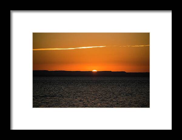 Seascape Framed Print featuring the photograph A La Paz Sunset by Matt Swinden