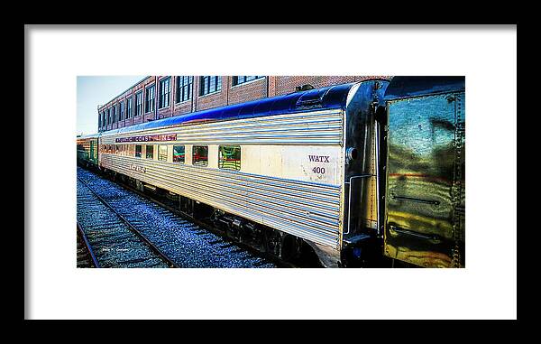 Railroad Framed Print featuring the photograph Moultrie Dining Car by Dale R Carlson