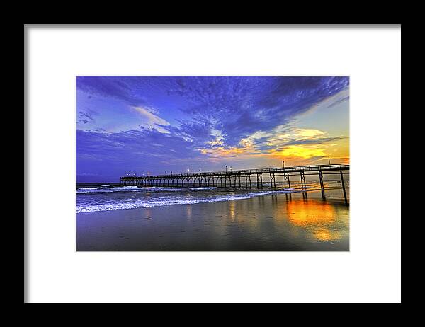 Sunset Framed Print featuring the photograph Almighty by Don Mennig