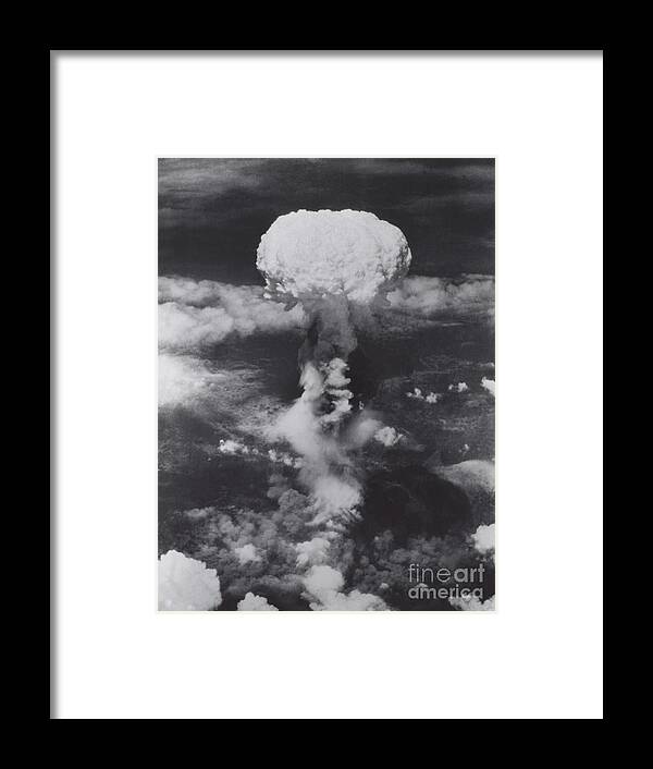 Atom Bomb Framed Print featuring the photograph Atomic Bomb, Hiroshima, 1945 by Science Source