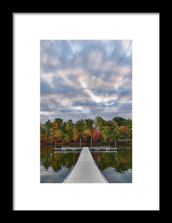 Da 18-135 Wr Framed Print featuring the photograph Autumn Colors at the Lake by Lori Coleman