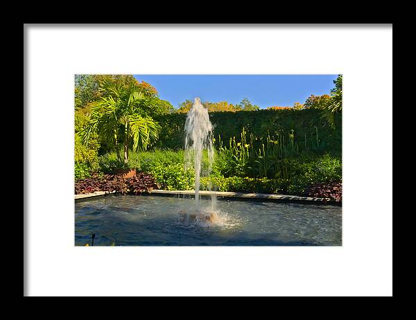 Fountain Framed Print featuring the photograph Autumn Fountain by Amanda Jones