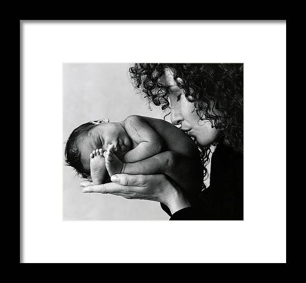 Mom Framed Print featuring the photograph Barbara and Maynard by Anne Geddes