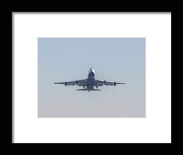 747 Framed Print featuring the photograph Boeing 747 by Brian MacLean