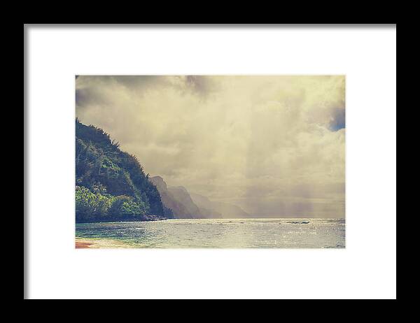 Haena Beach Park Framed Print featuring the photograph Breakthrough by Laurie Search