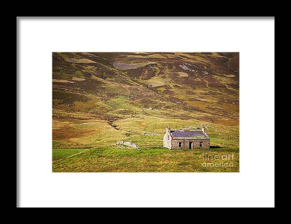 Cottage Framed Print featuring the photograph Cairngorms cottage by Jane Rix