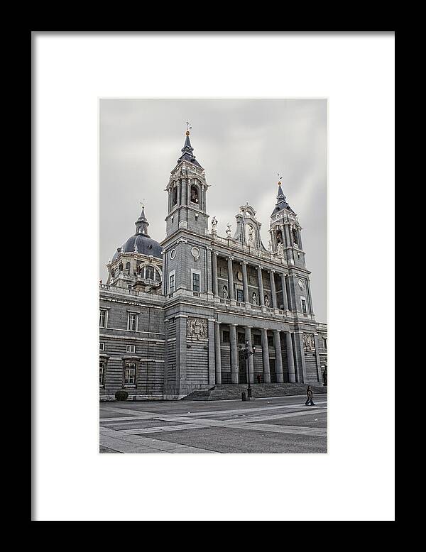 Digital Art Framed Print featuring the photograph Catedral de la Almudena by Angel Jesus De la Fuente