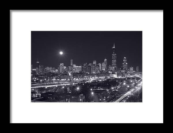 Architecture Framed Print featuring the photograph Chicago By Night by Steve Gadomski