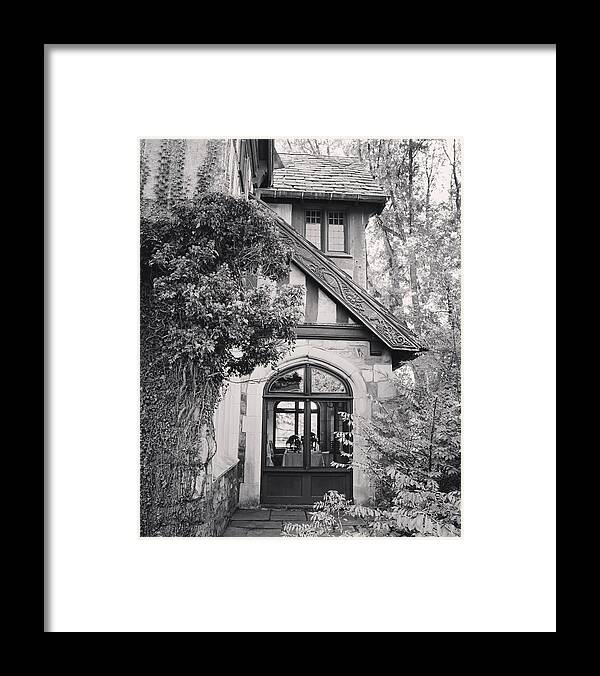Cottage Framed Print featuring the photograph Cottage Entrance by Jason Nicholas