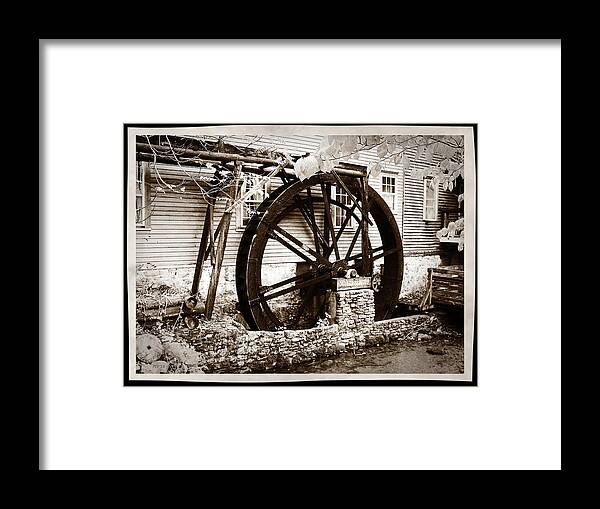 Vintage Photography Framed Print featuring the photograph Cumberland Gap Old Mill House by Phil Perkins