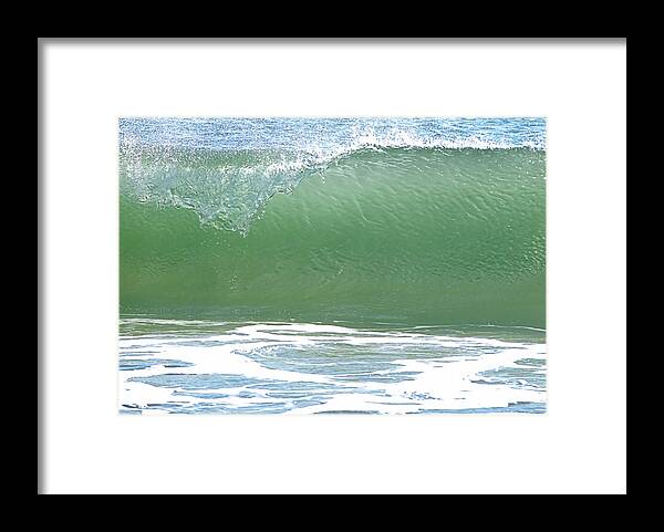 Ocean Framed Print featuring the photograph Curl by Newwwman