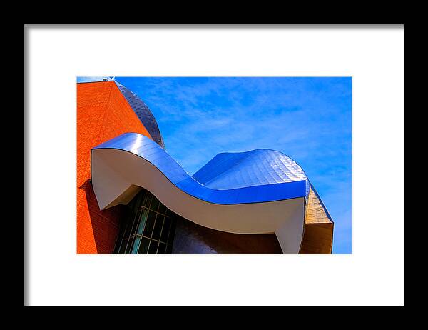 Case Western Reserve University Framed Print featuring the photograph Curves and Lines by Roberta Kayne