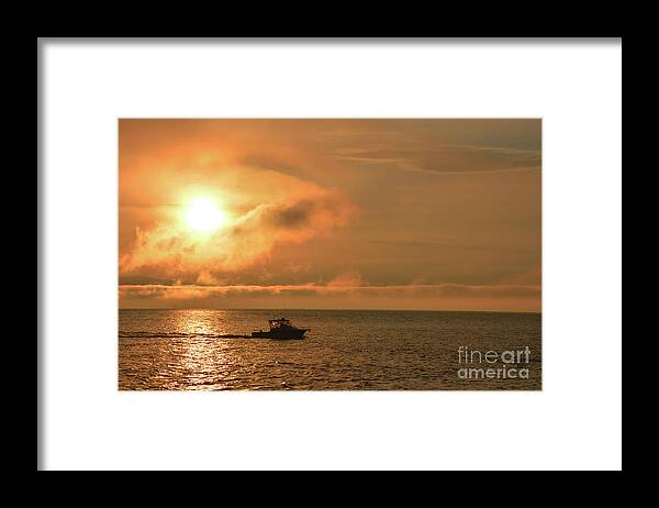 Sunset Framed Print featuring the photograph Davis Bay BC Canada by Elaine Hunter