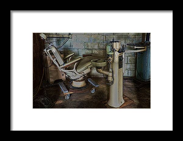 Dentist Chair Framed Print featuring the photograph Dental Fright by Don Durfee