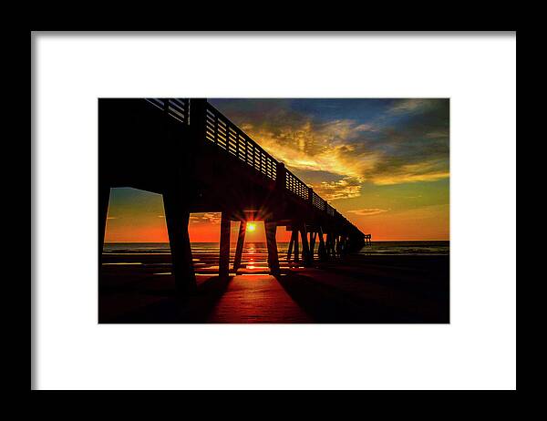Sunrise Framed Print featuring the photograph Early morning by Bradley Dever