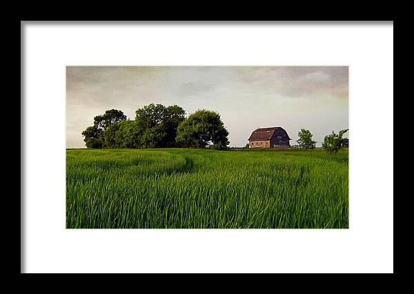 Prairie Framed Print featuring the photograph End of Day by Keith Armstrong