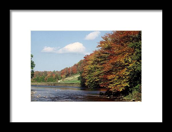 Owen Sound Framed Print featuring the photograph Ingliss - Fall by DArcy Evans