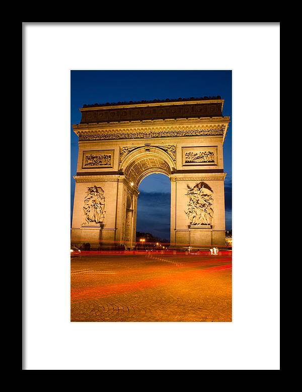 Europa Framed Print featuring the photograph Evening in Paris by Miguel Winterpacht