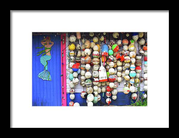 Fishing Framed Print featuring the photograph Fishing Shack in Steinhatchee by William Gillam