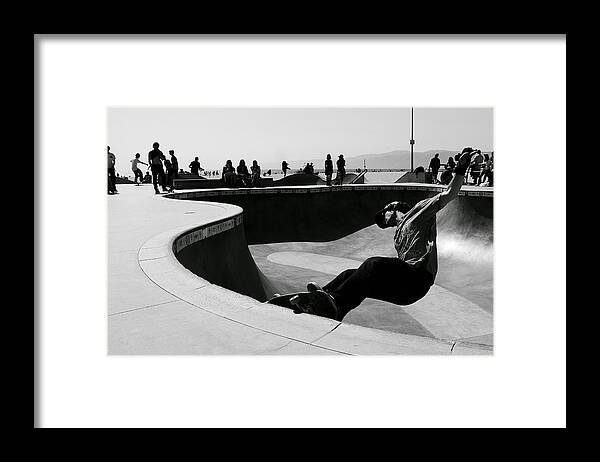 Skateboard Framed Print featuring the photograph Flow by Jeffrey Ommen
