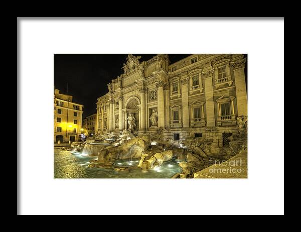 Yhun Suarez Framed Print featuring the photograph Fontana di Trevi 1.0 by Yhun Suarez